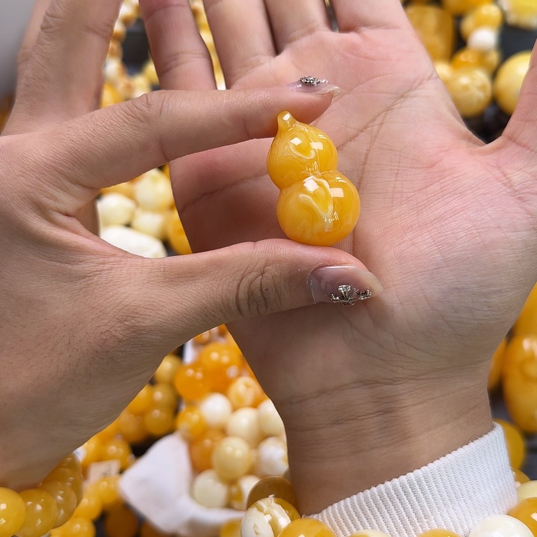 蜜蜡珠宝奇石未镶嵌葫芦