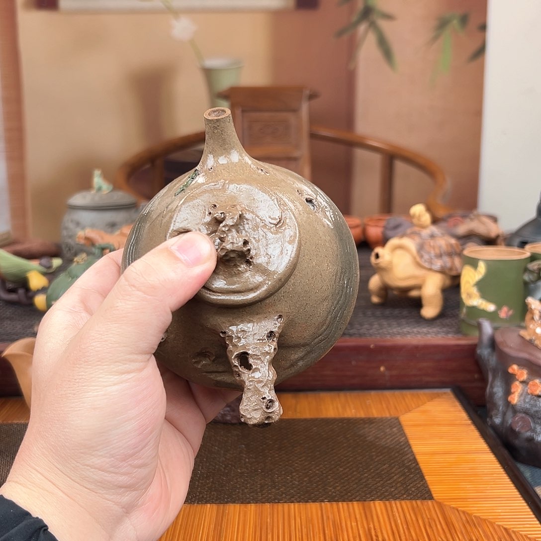 紫砂茶杯太湖石瓢哥和健健康康看