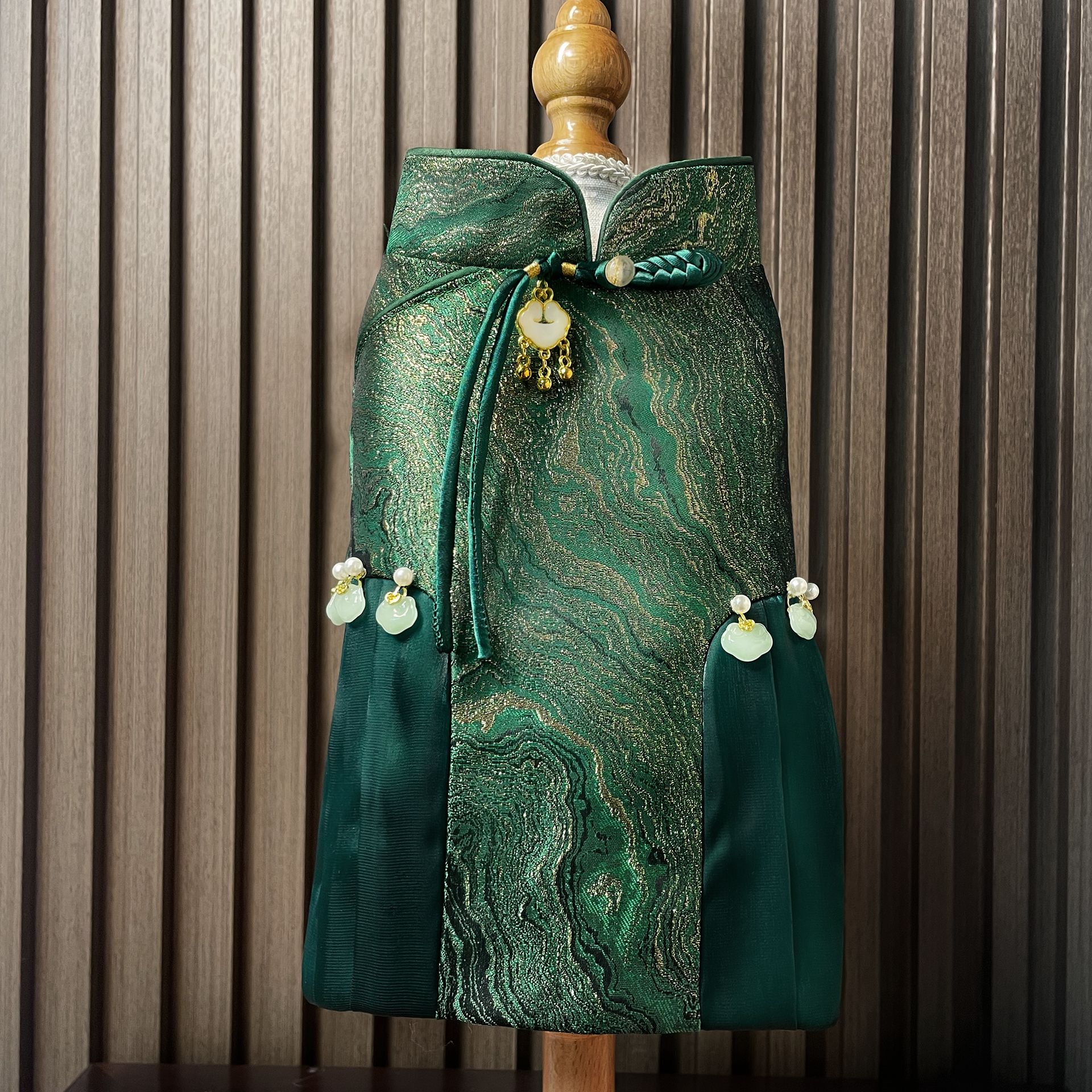 雀之羽 汉服马面裙金线提花面料新中式猫猫狗狗秋冬设计师原创