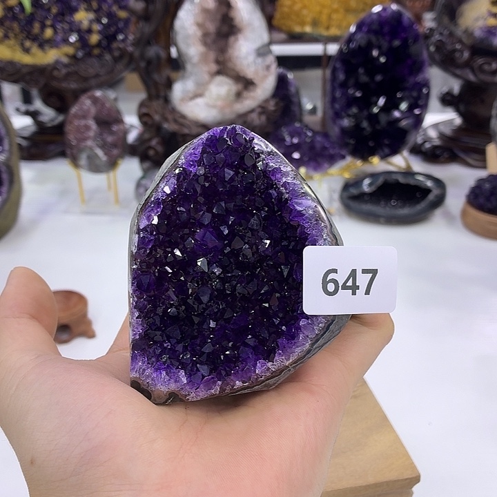 水晶未镶嵌大型摆件（非配饰）