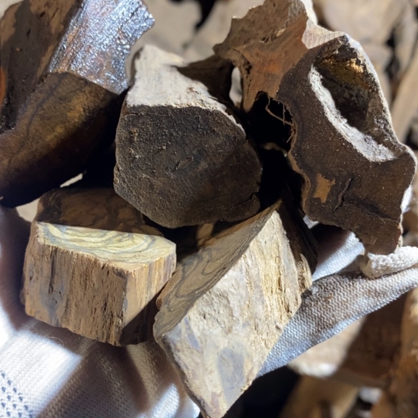 【闪购商品】手串贡木倚****。私人订制