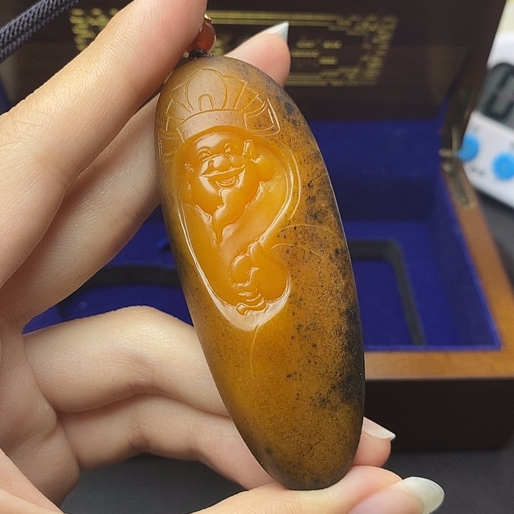 和田玉未镶嵌挂件谢*…N