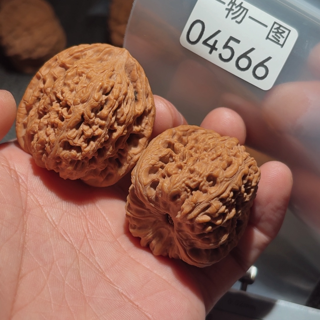 文玩核桃把件南疆