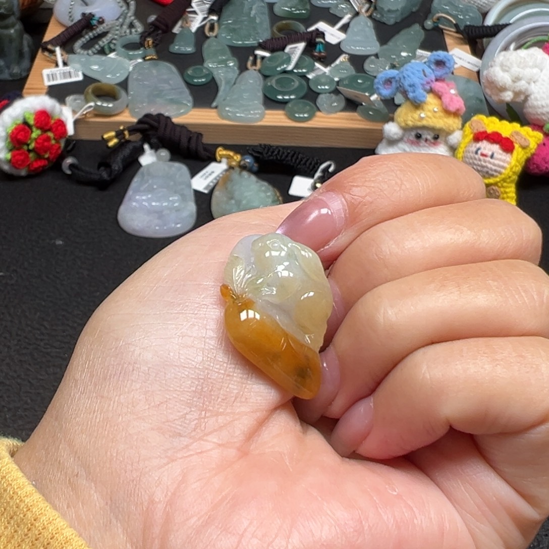 翡翠未镶嵌颈饰天然A货缅甸翡翠