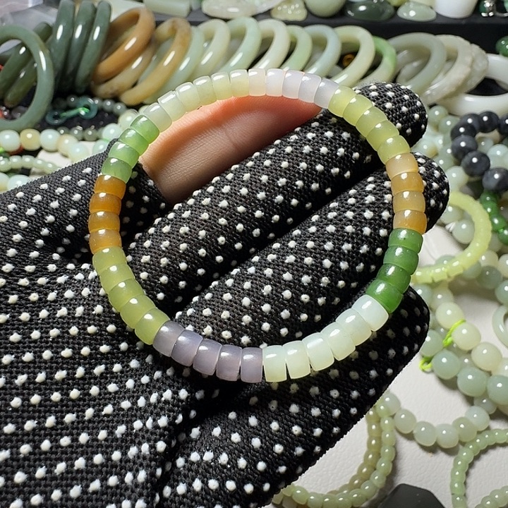 和田玉未镶嵌手链卡6