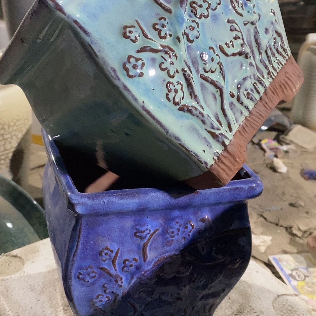 红陶瑕疵15-16两个