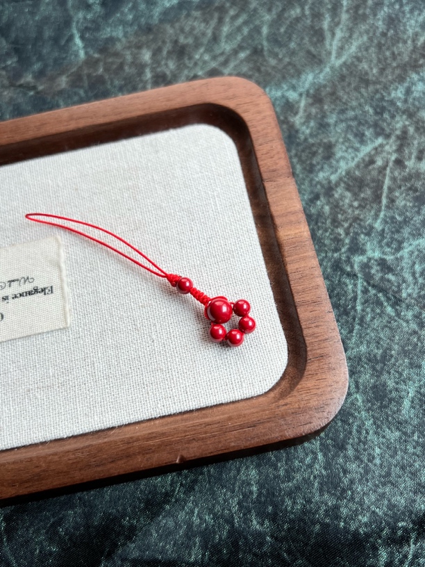 含辰砂工艺品朱砂帝王砂含砂量量高猫爪造型（抓钱）手机挂小挂件