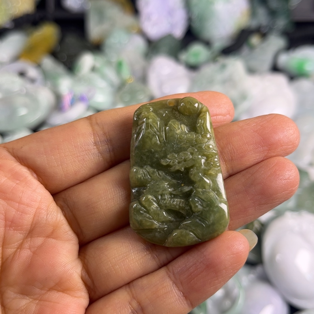 翡翠未镶嵌吊坠(不含链)