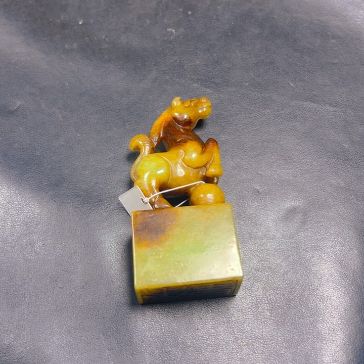 和田玉把件未镶嵌