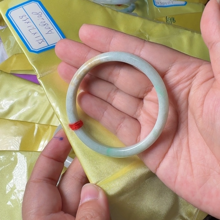 未镶嵌手镯翡翠51