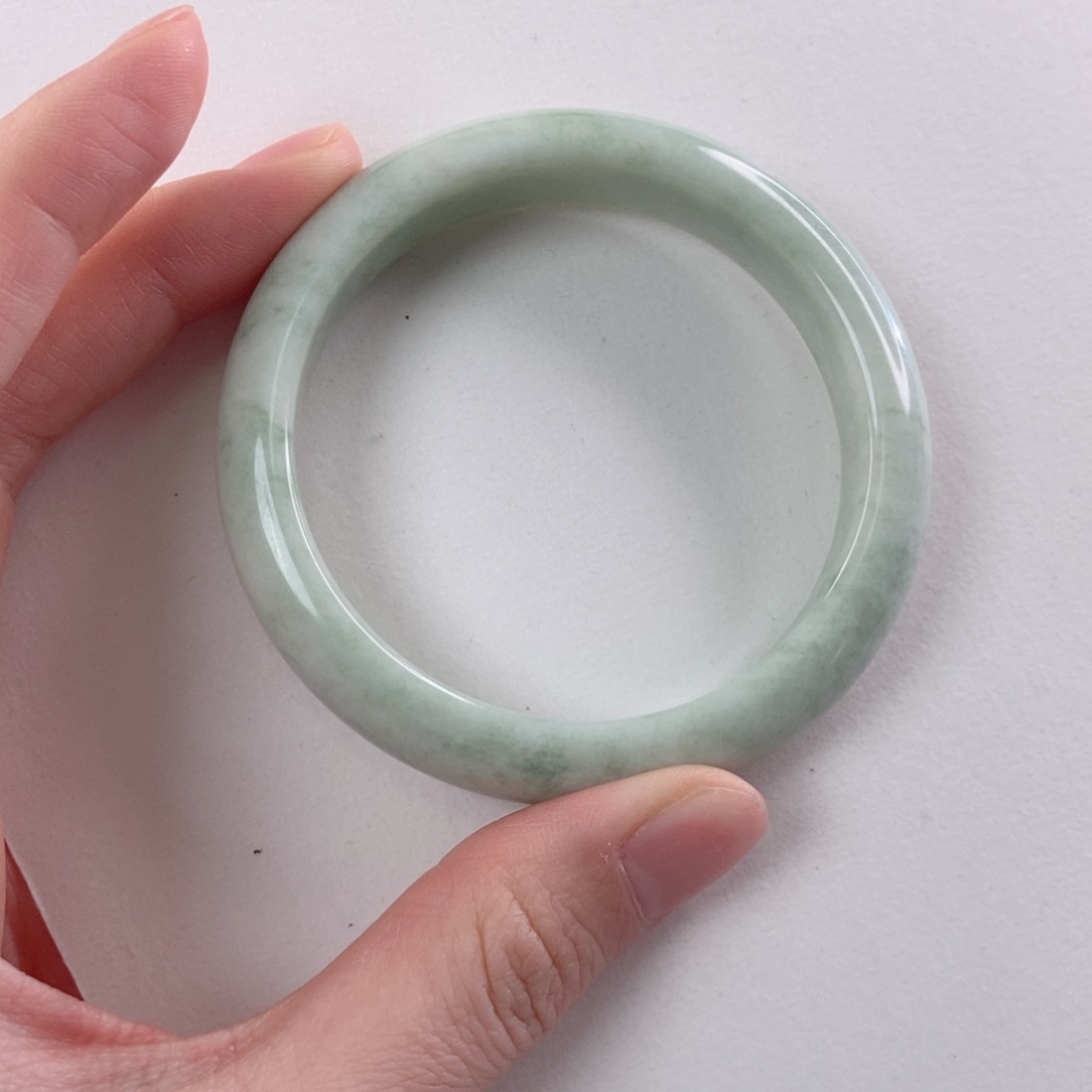 蓝田玉（蛇纹石化大理石玉）手镯未镶嵌m**宝