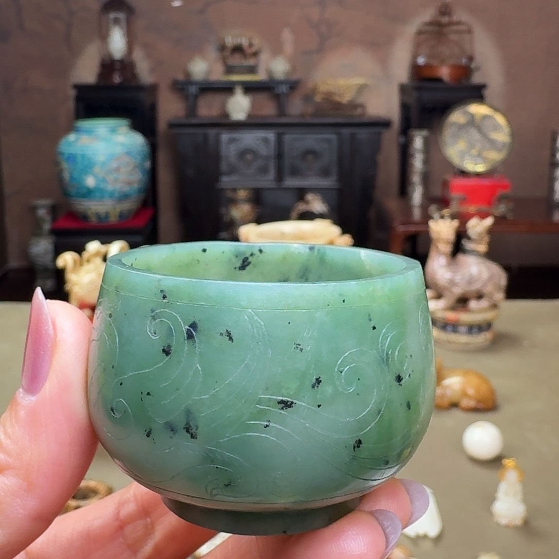 和田玉颈饰未镶嵌快**者