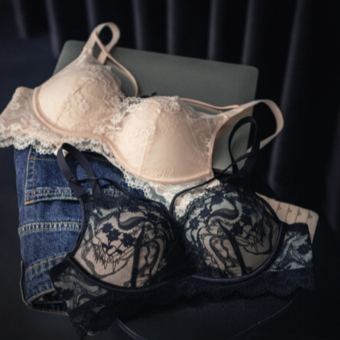 【遇见】甜心罗兰小胸聚拢内衣无钢圈性感蕾丝法式文胸夏款8042