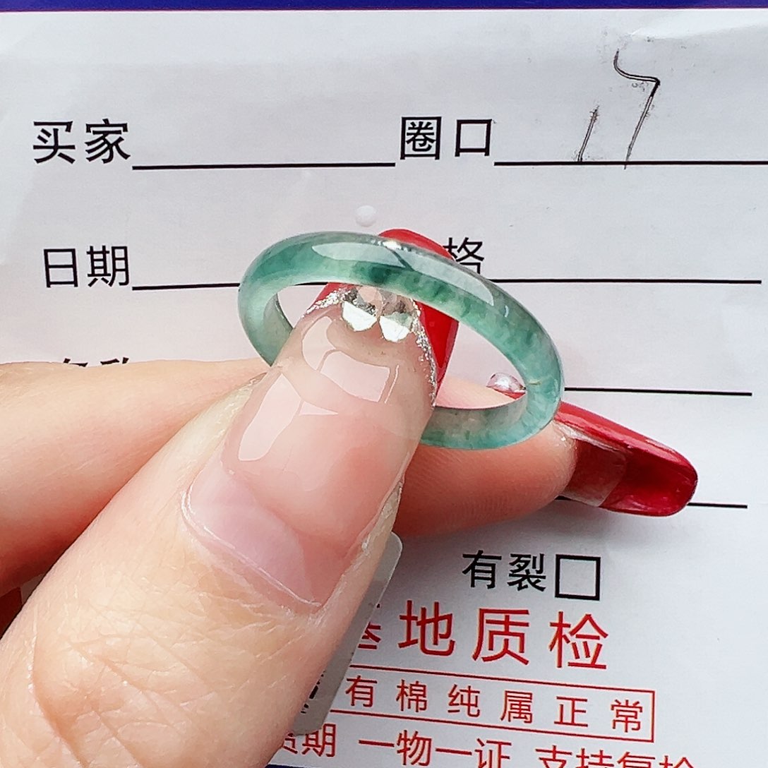 翡翠戒指未镶嵌缅甸翡翠