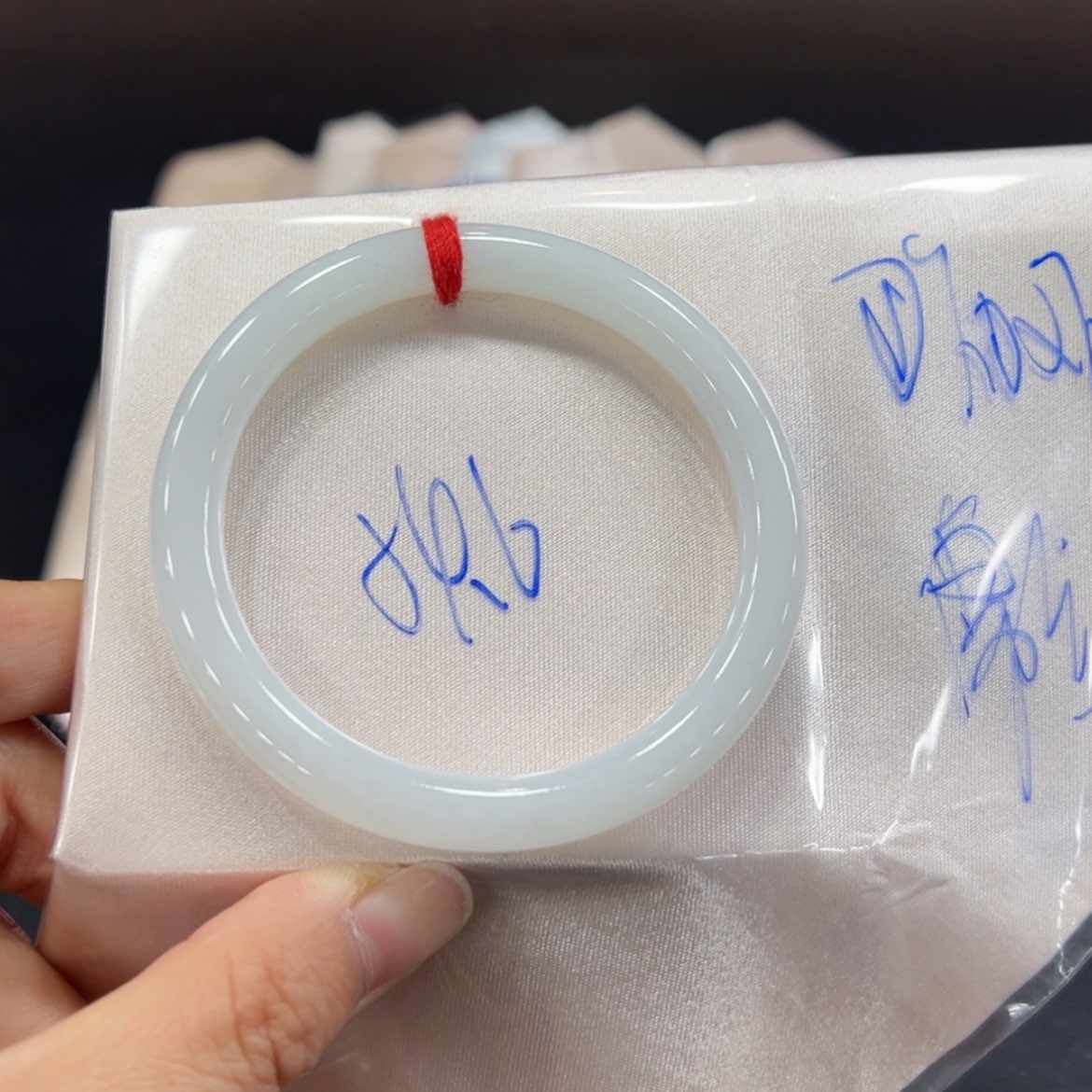 【闪购商品】翡翠手镯未镶嵌手镯