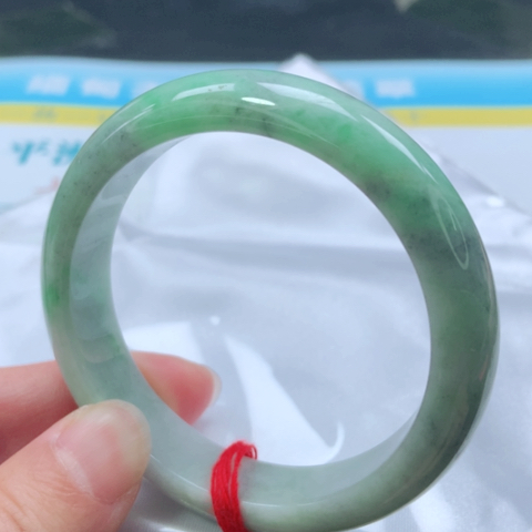 翡翠手镯未镶嵌0753号