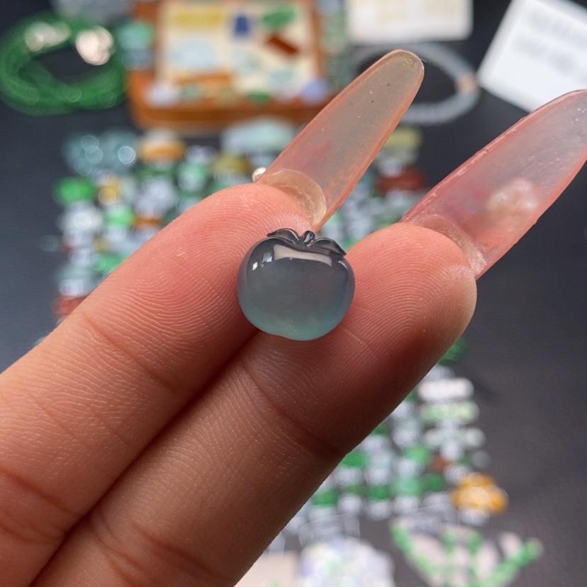 【闪购商品】翡翠挂件未镶嵌苹果