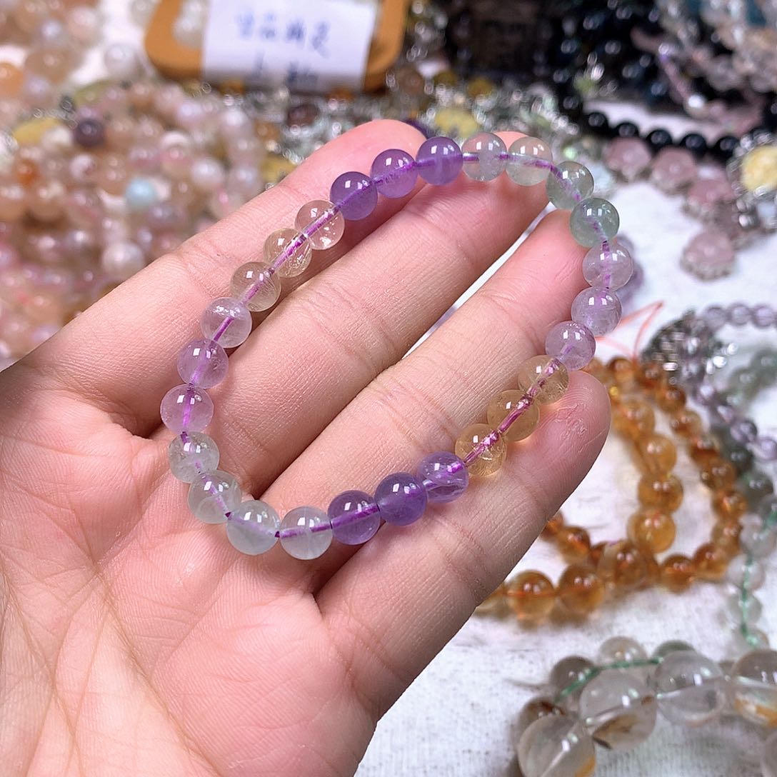 水晶手串未镶嵌天然