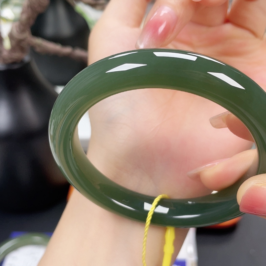 和田玉手镯5859未镶嵌