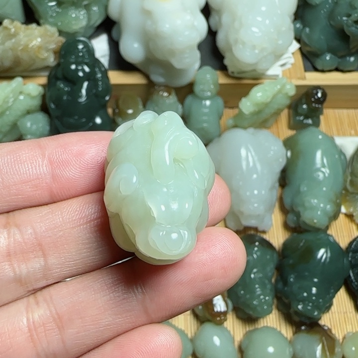 和田玉挂件未镶嵌