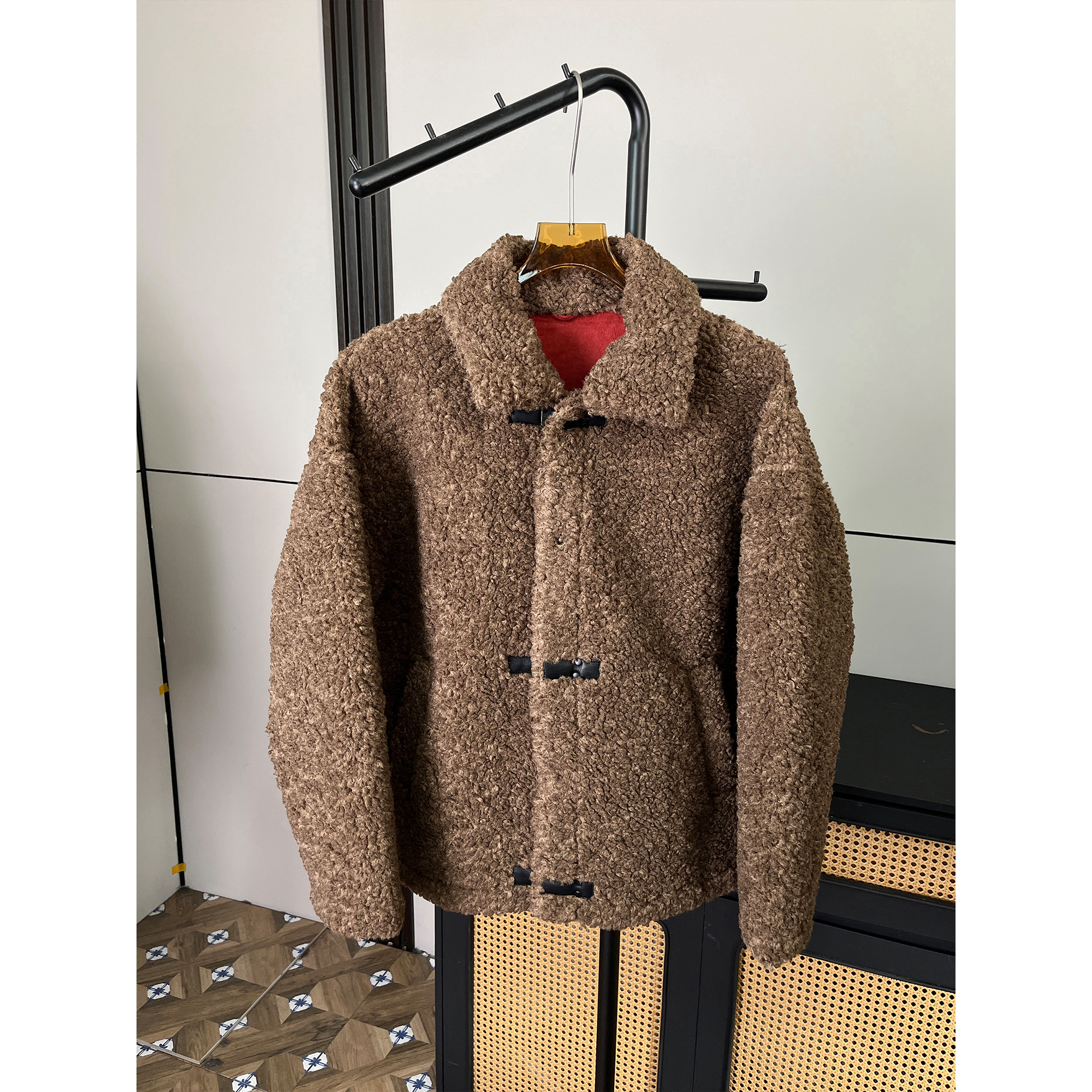 复古羊羔绒外套冬季新款时尚休闲加厚皮毛一体飞机扣翻领棉衣夹克