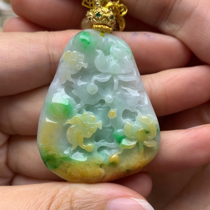 颈饰未镶嵌翡翠翡翠