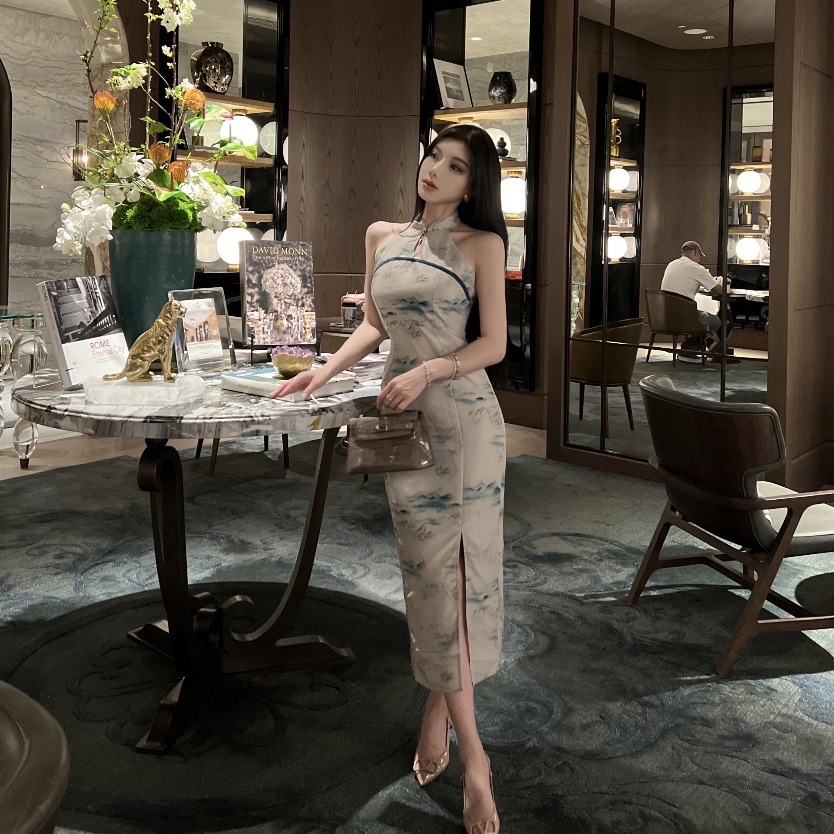 606新中式名媛国风旗袍连衣裙女设计碧渊挂脖开叉中长包臀裙3339