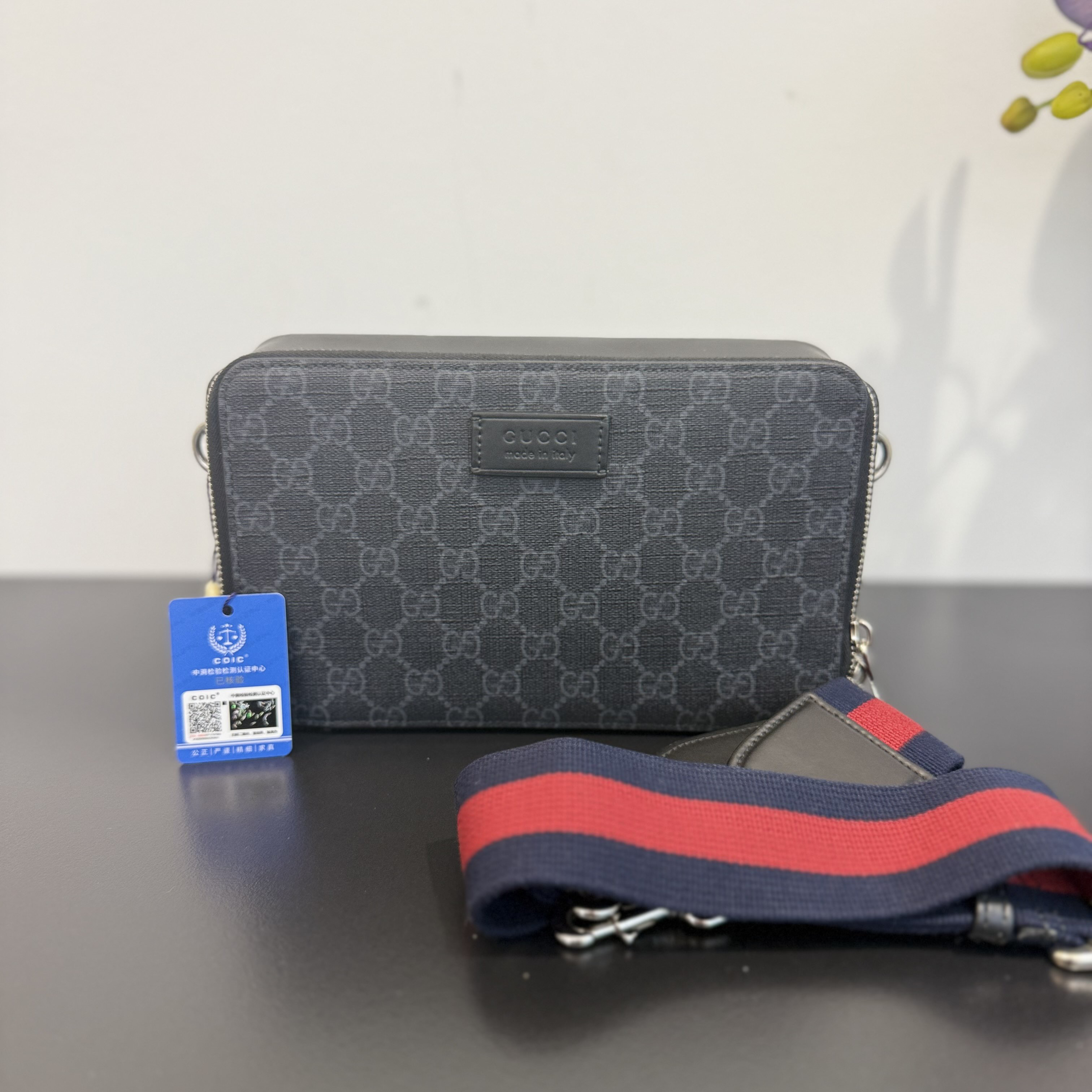 99新 GUCCI/古驰 悦奢臻选/相机包/邮差包黑色