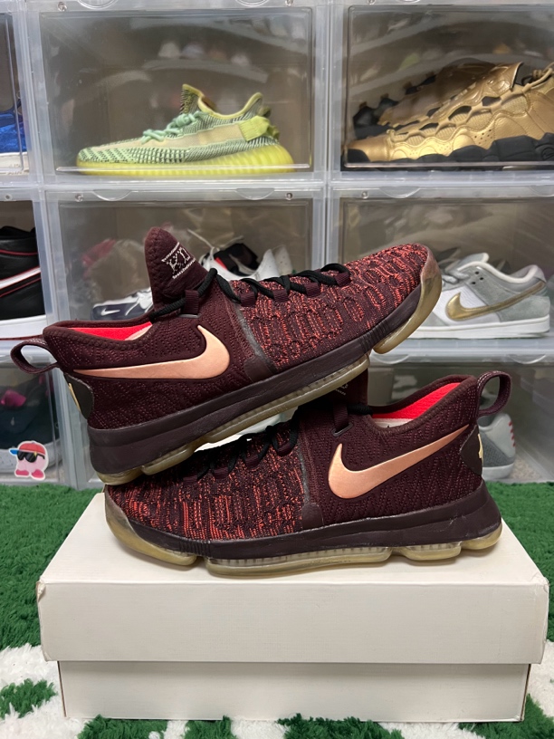 43码/kd9酒红篮球鞋/二手正品9新