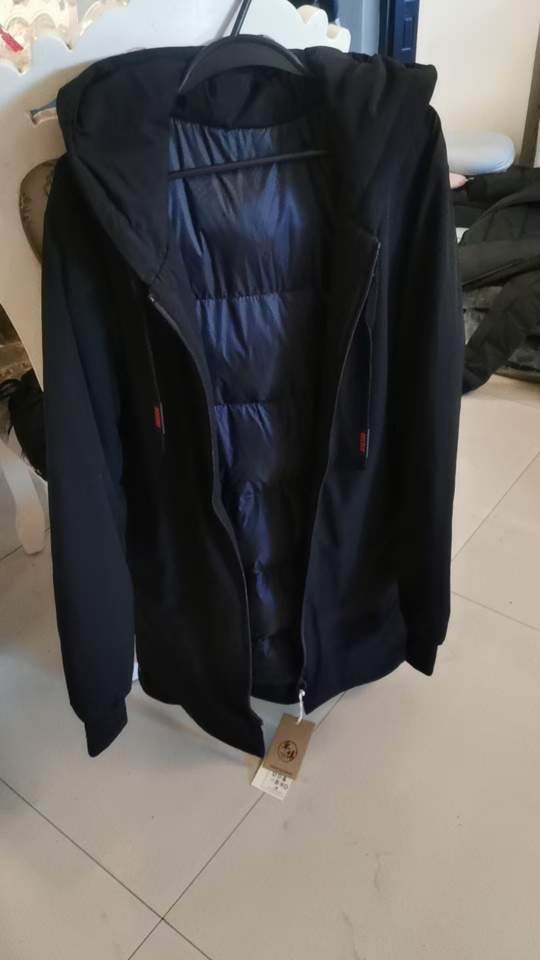 纯色长袖连帽拉链冬季带帽黑色秋冬外套