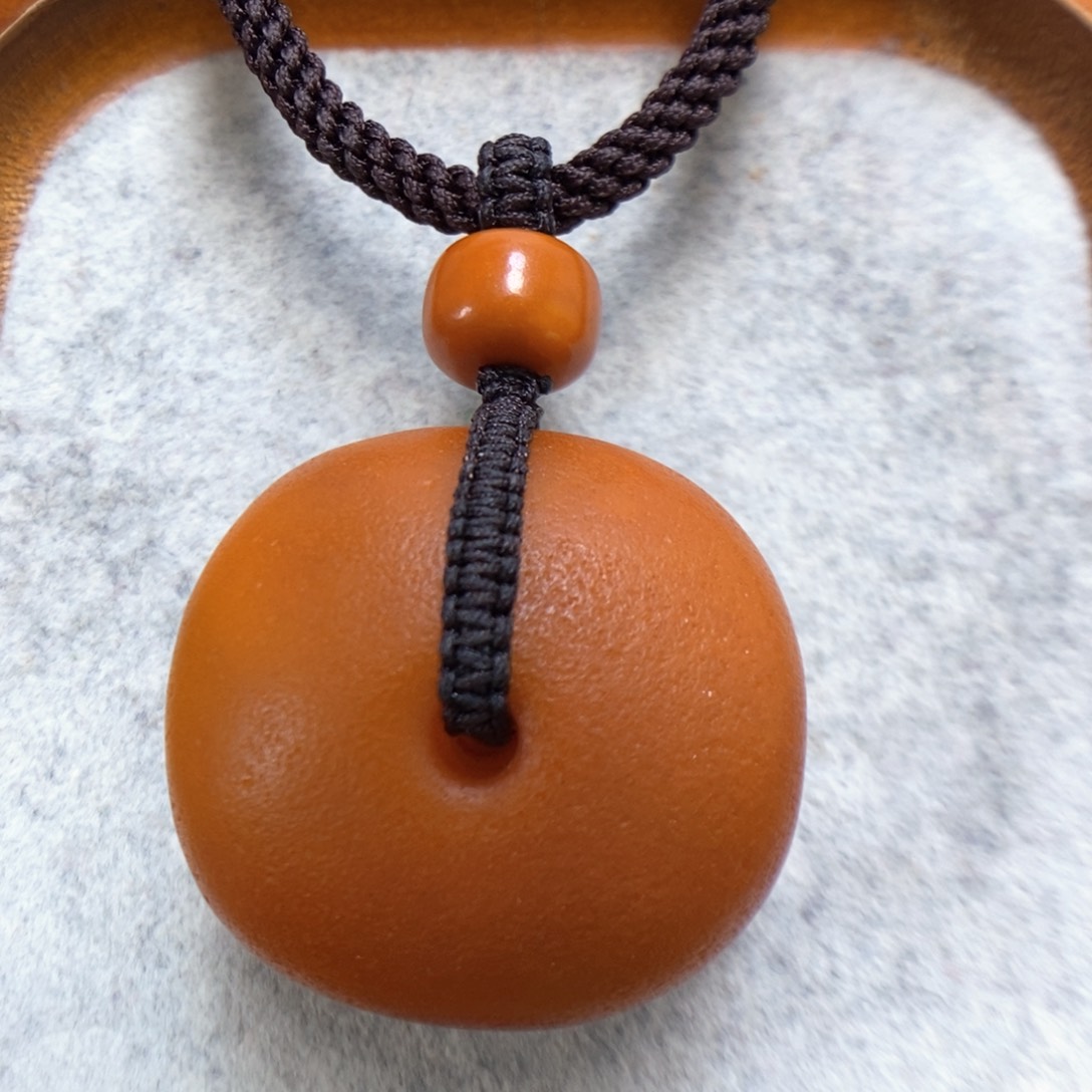 蜜蜡颈饰未镶嵌蜜蜡