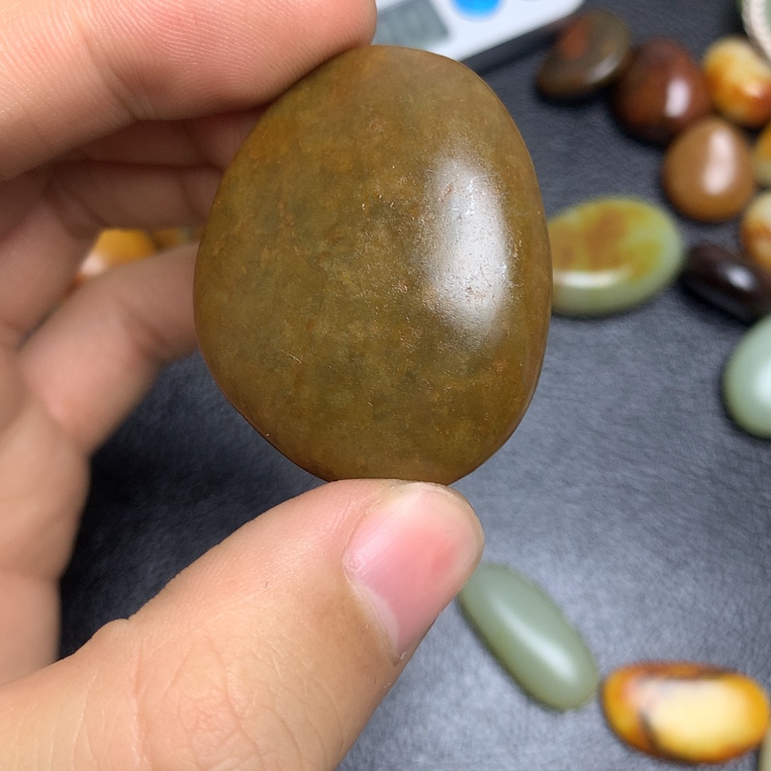 和田玉未镶嵌摆件