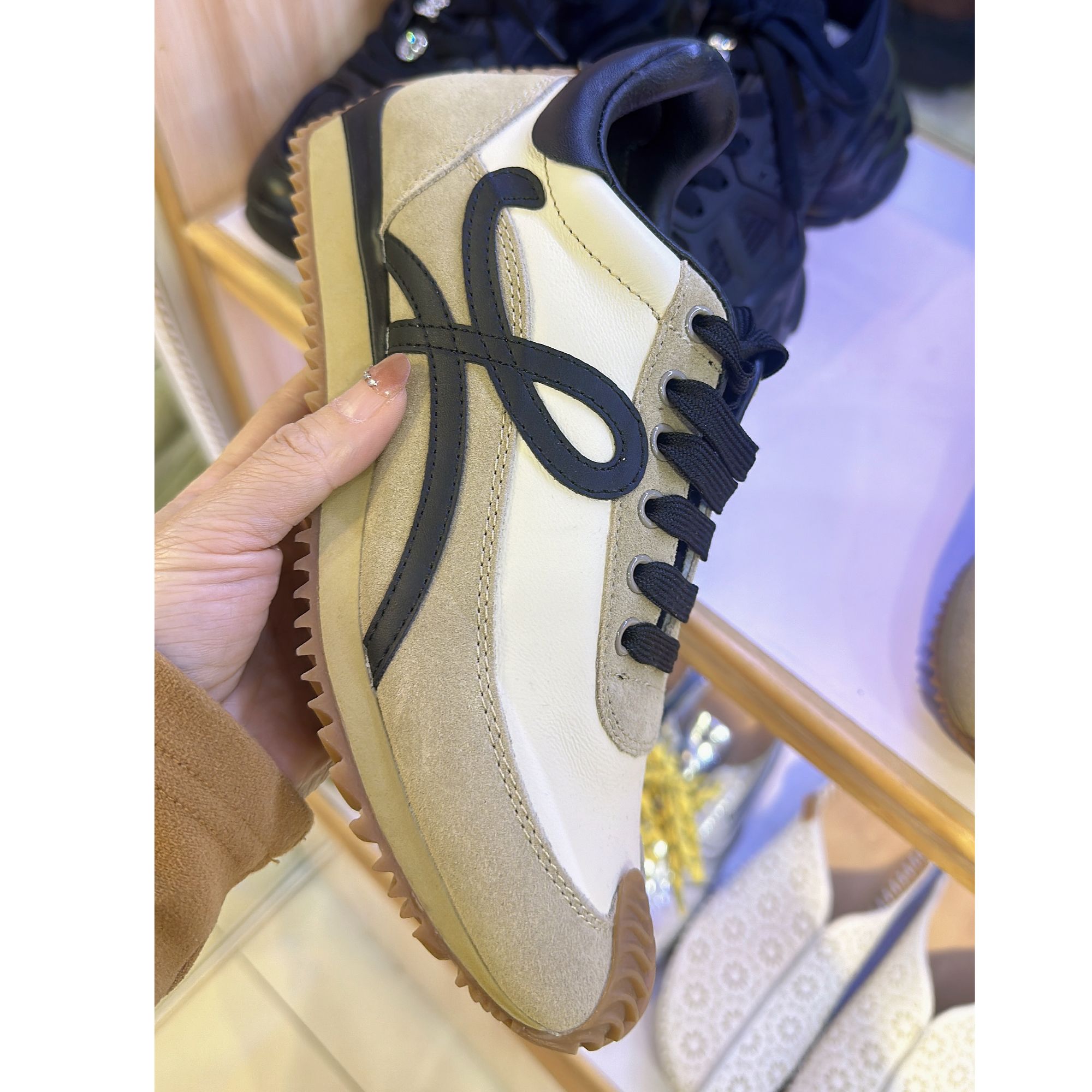 头层牛皮断码休闲鞋