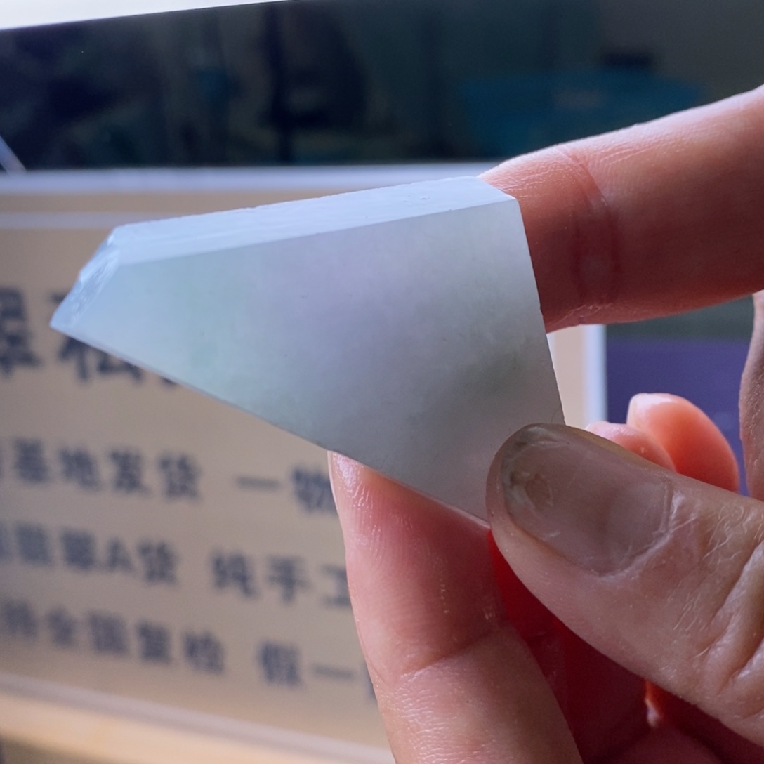 定制翡翠未镶嵌         