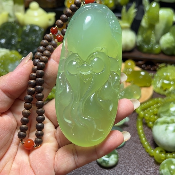 蛇纹石玉未镶嵌戒指