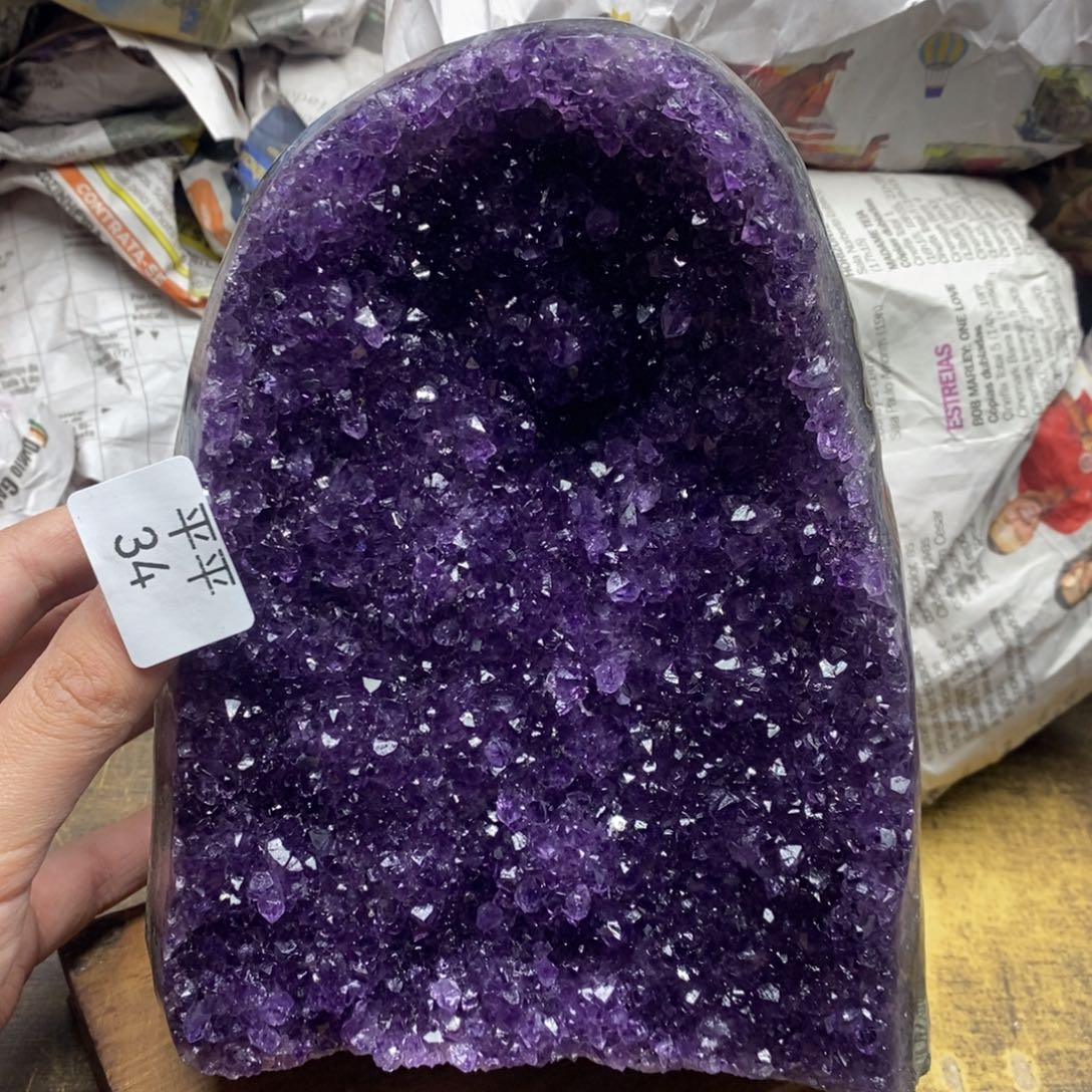 紫晶乌拉圭未镶嵌铜****售