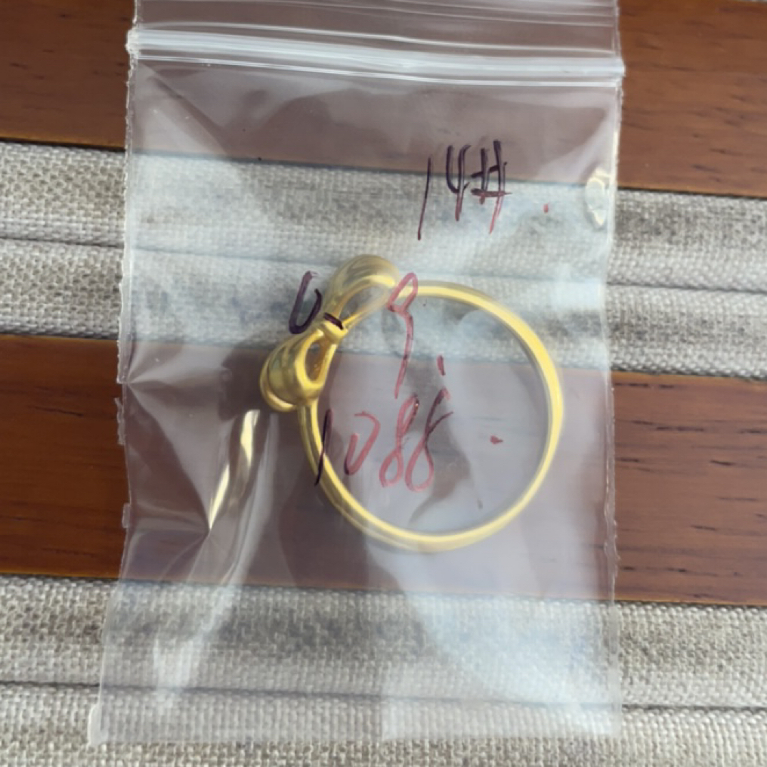 克重0.9 14号 蝴蝶结戒指 足金999