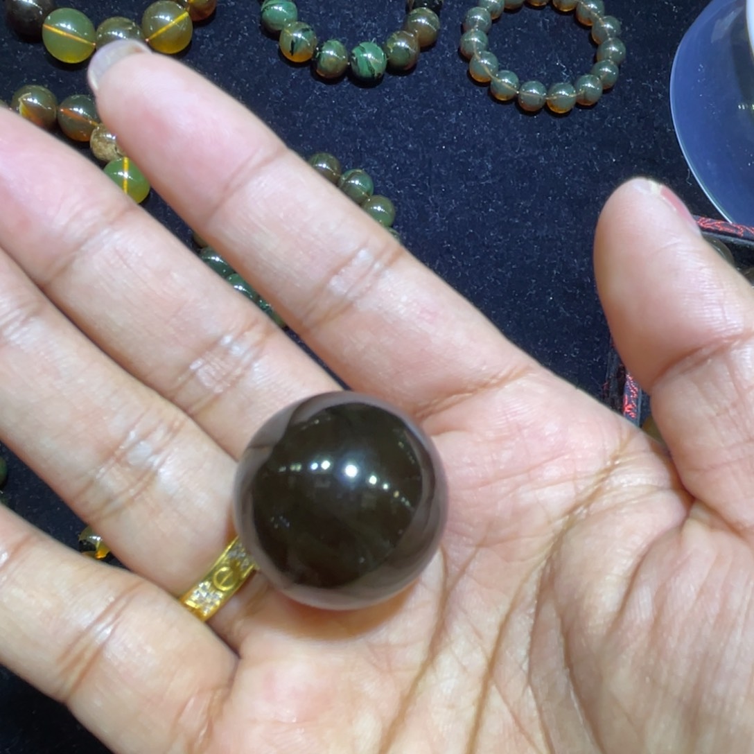 琥珀手链未镶嵌珠子