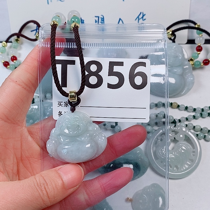 翡翠颈饰未镶嵌天然