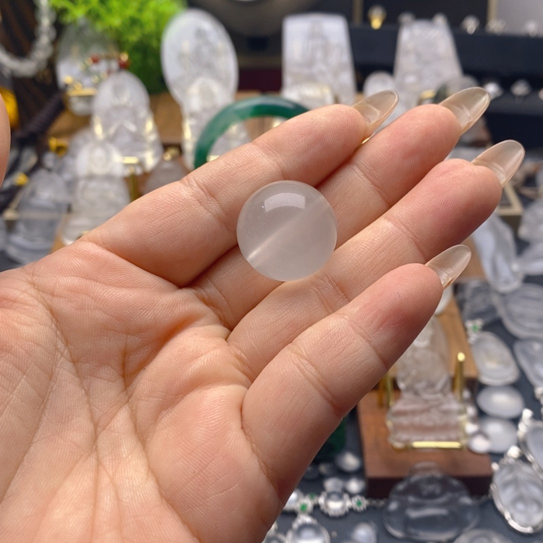 石英质玉颈饰未镶嵌晧*