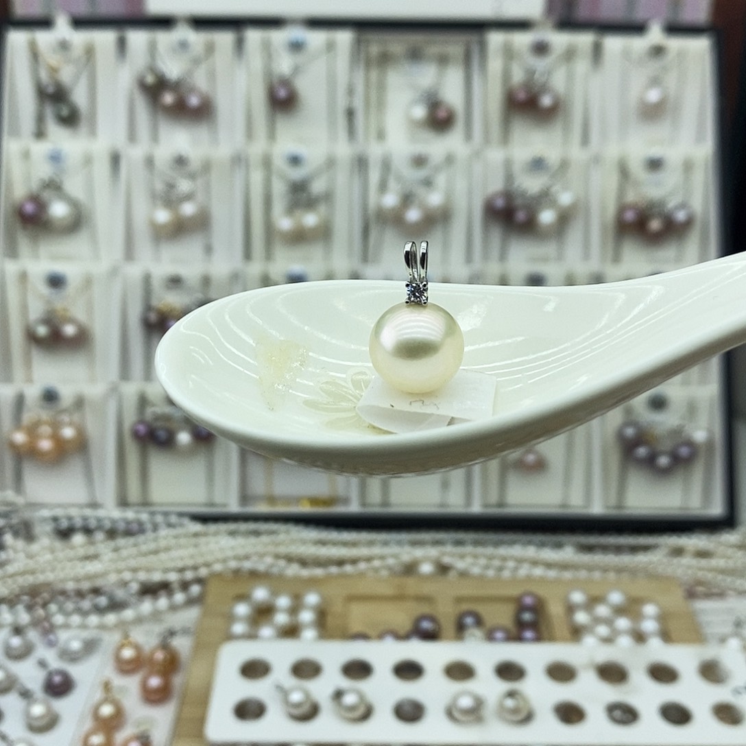 淡水珍珠吊坠(不含链)银S925镶嵌