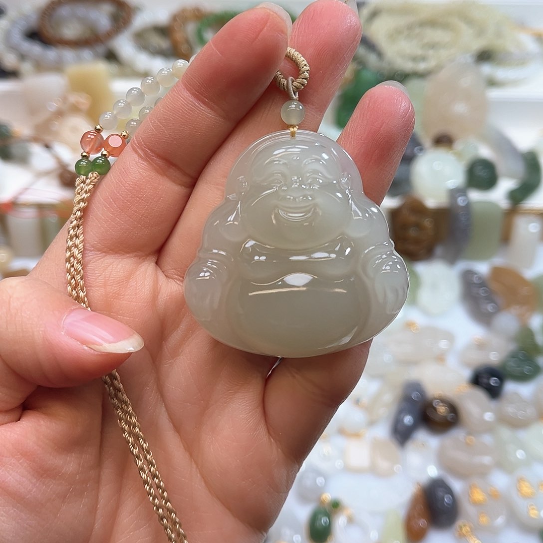 和田玉吊坠(赠链)未镶嵌