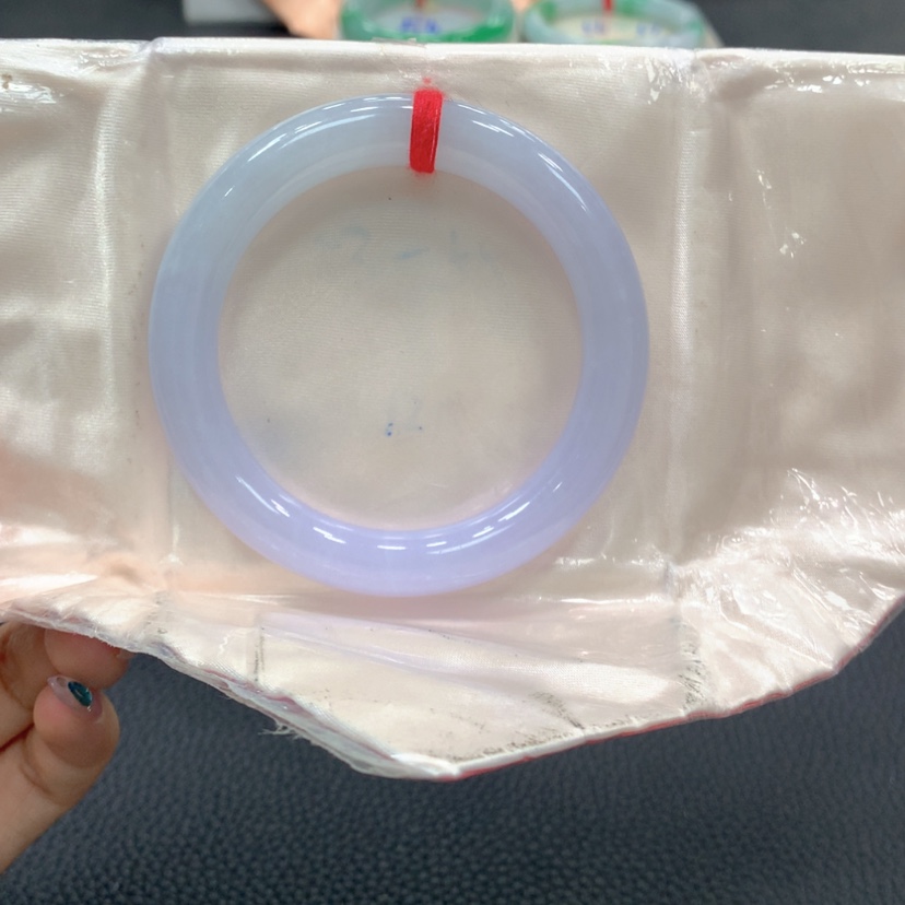 【闪购商品】翡翠手镯未镶嵌A****?翡翠