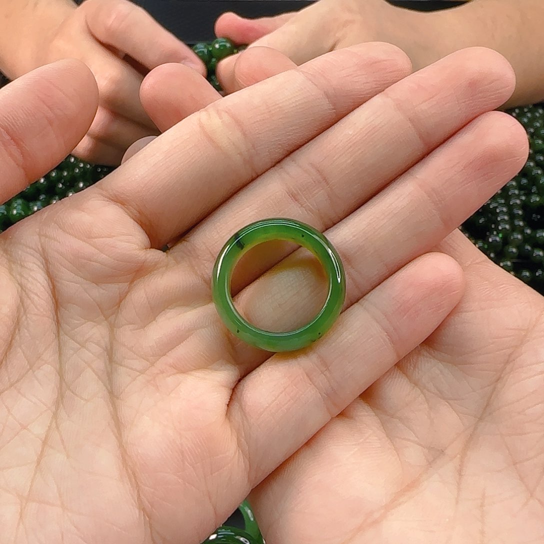 未镶嵌戒指和田玉碧玉戒圈卡17