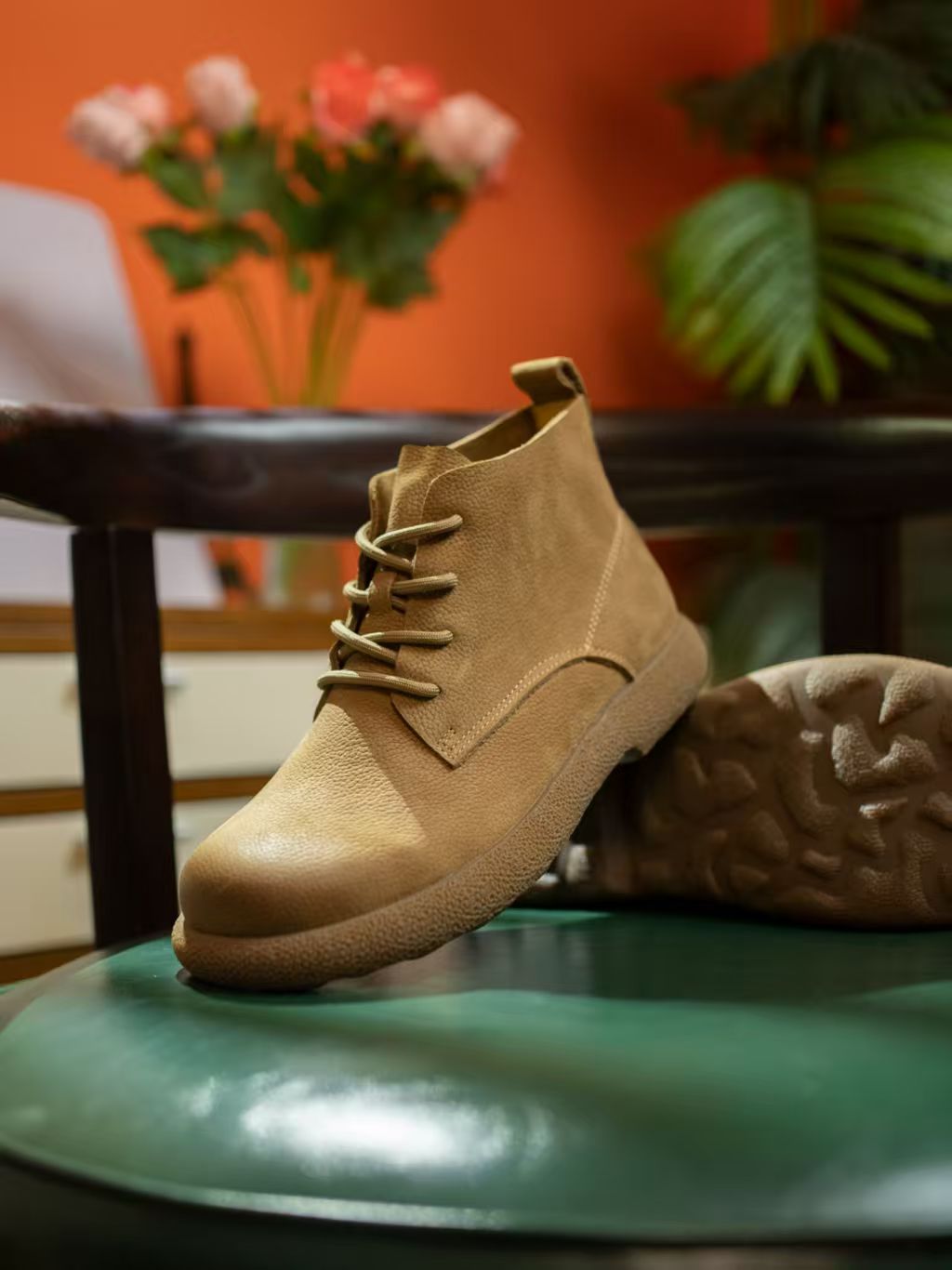 秋季中帮减震厚款磨砂皮靴子头层牛皮马丁靴时尚潮流系带447779