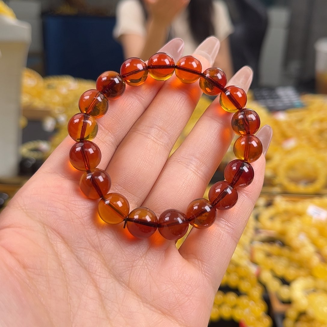 未镶嵌琥珀裸石红蓝珀