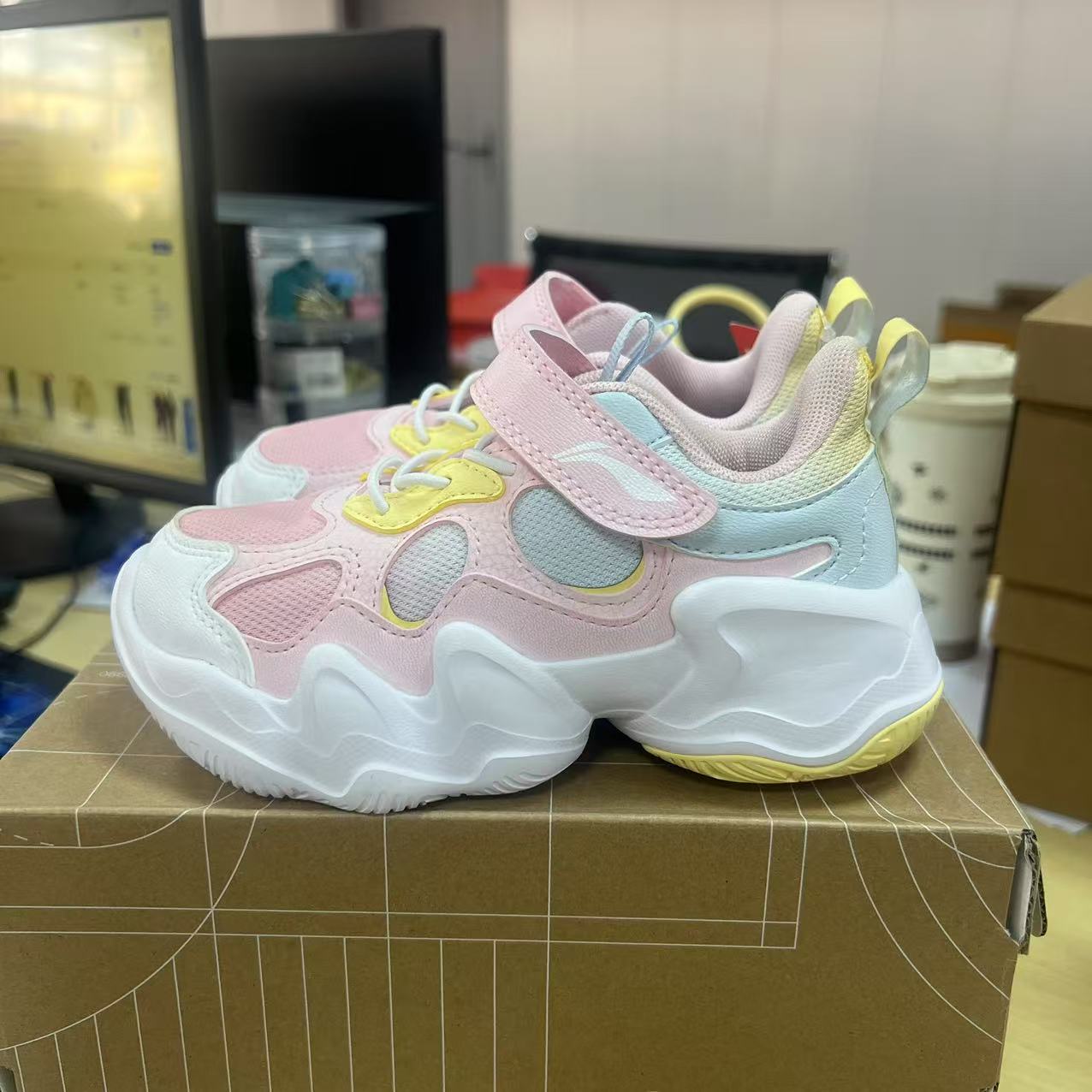 《B品以直播展示为准》鞋面脏-李宁儿童运动鞋YKNU086-2