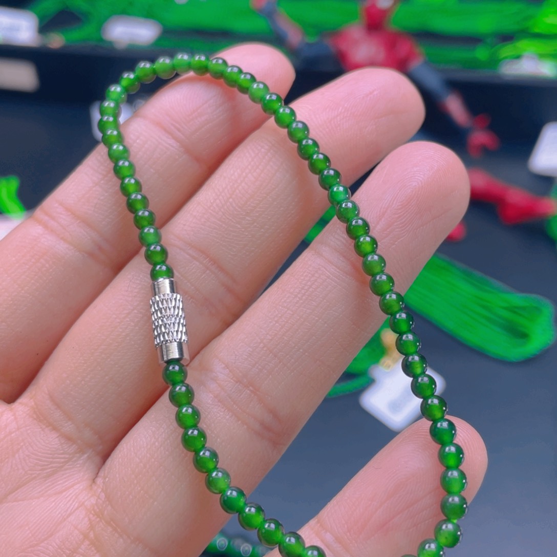 翡翠颈饰未镶嵌，11