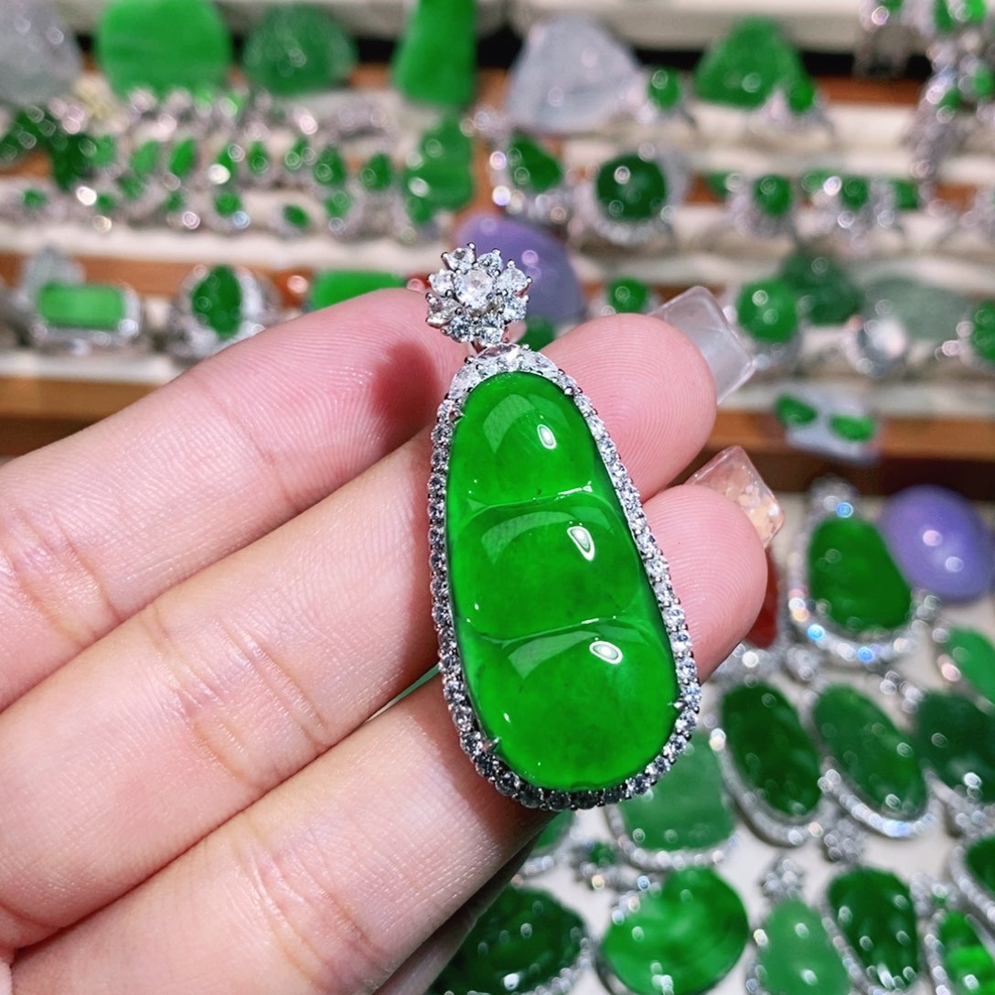 【闪购商品】未镶嵌挂件翡翠裸石