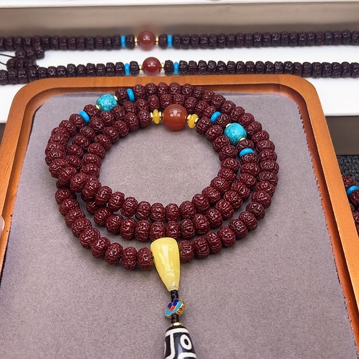 吊坠金刚菩提10-116瓣